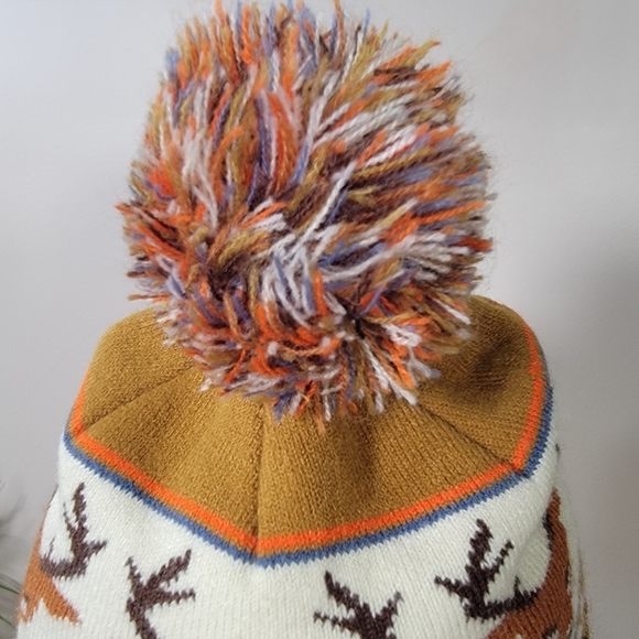 KAVU Herschel Beanie Oh Deere Brown and White Pom Size OSFM - Picture 3 of 15